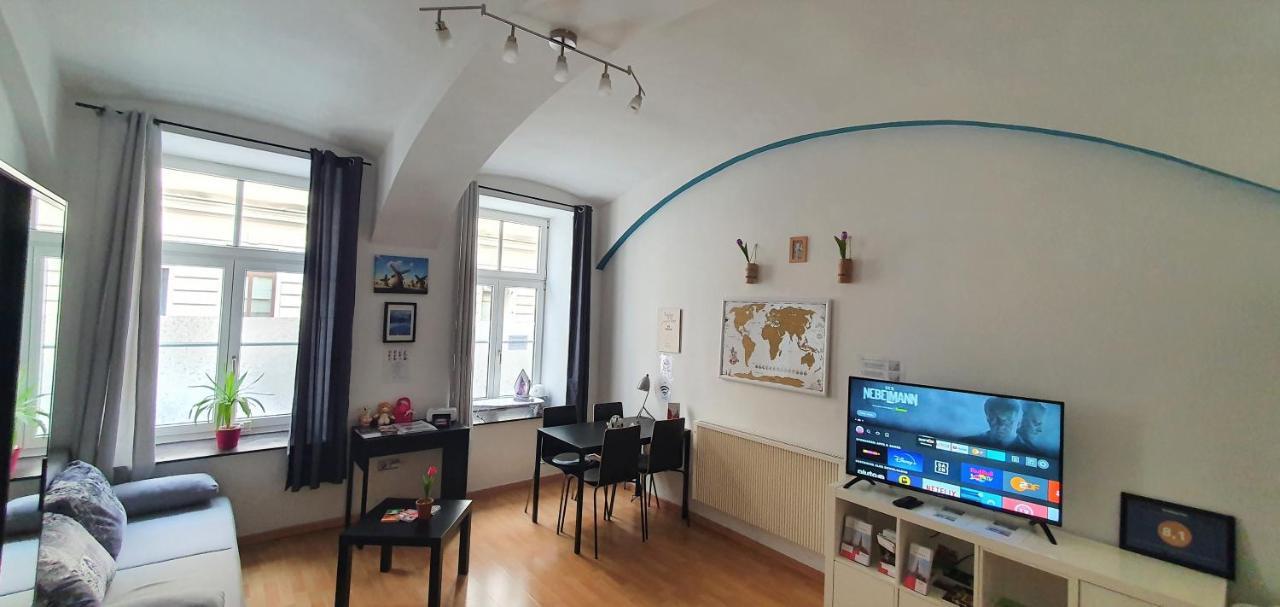 Msq Diana Vienna - 10 Min From City Center - Free Coffee And Tea - High Speed Internet Extérieur photo